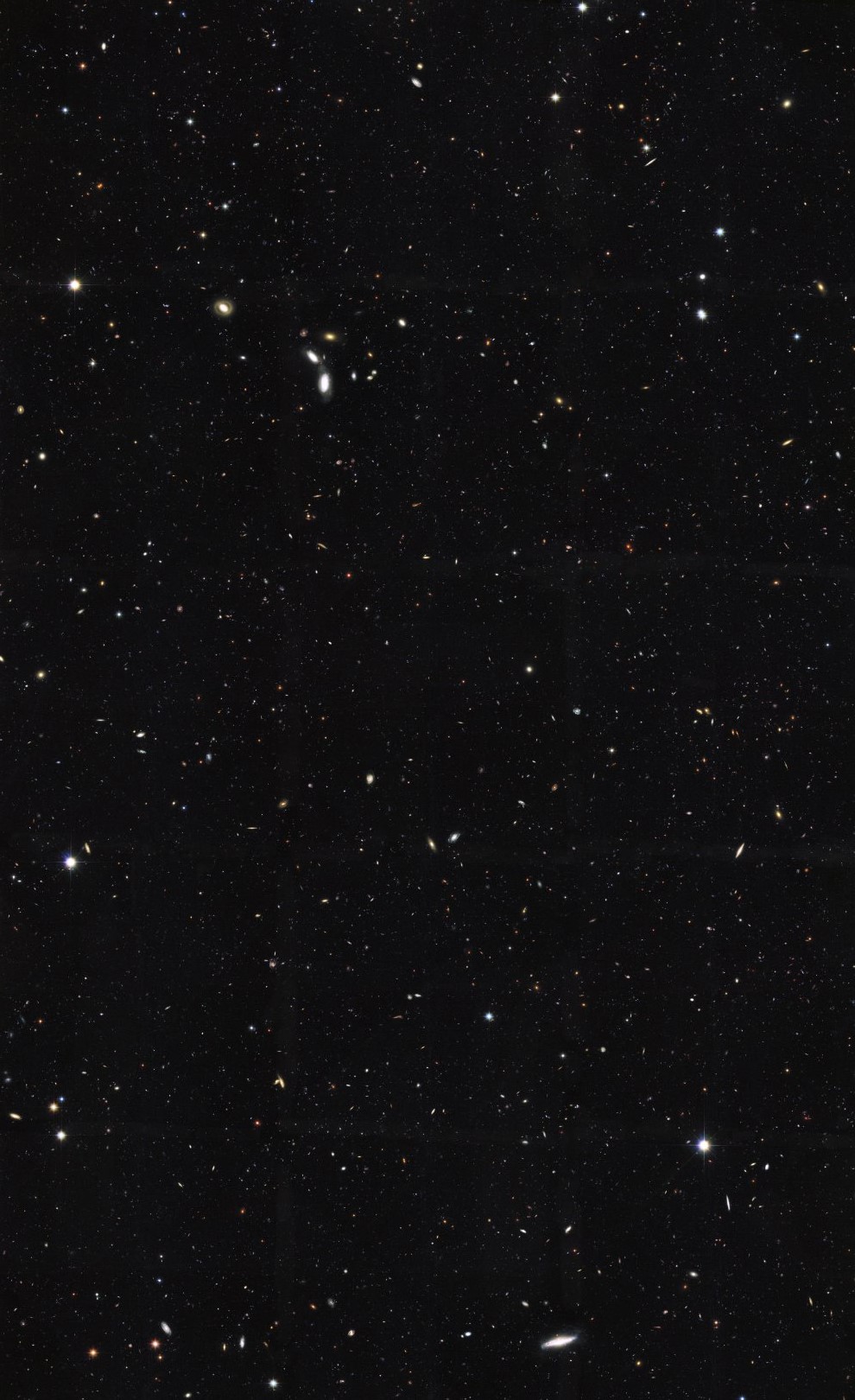 HST GOODS South_NASA, ESA, the GOODS Team, + M Giavalisco (Uni of Massachusetts, Amherst)_STScI-H-2016-39(Oct 13)-a-hires-B_990w_1620h